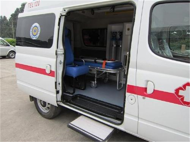 什邡救护车出租服务案例7